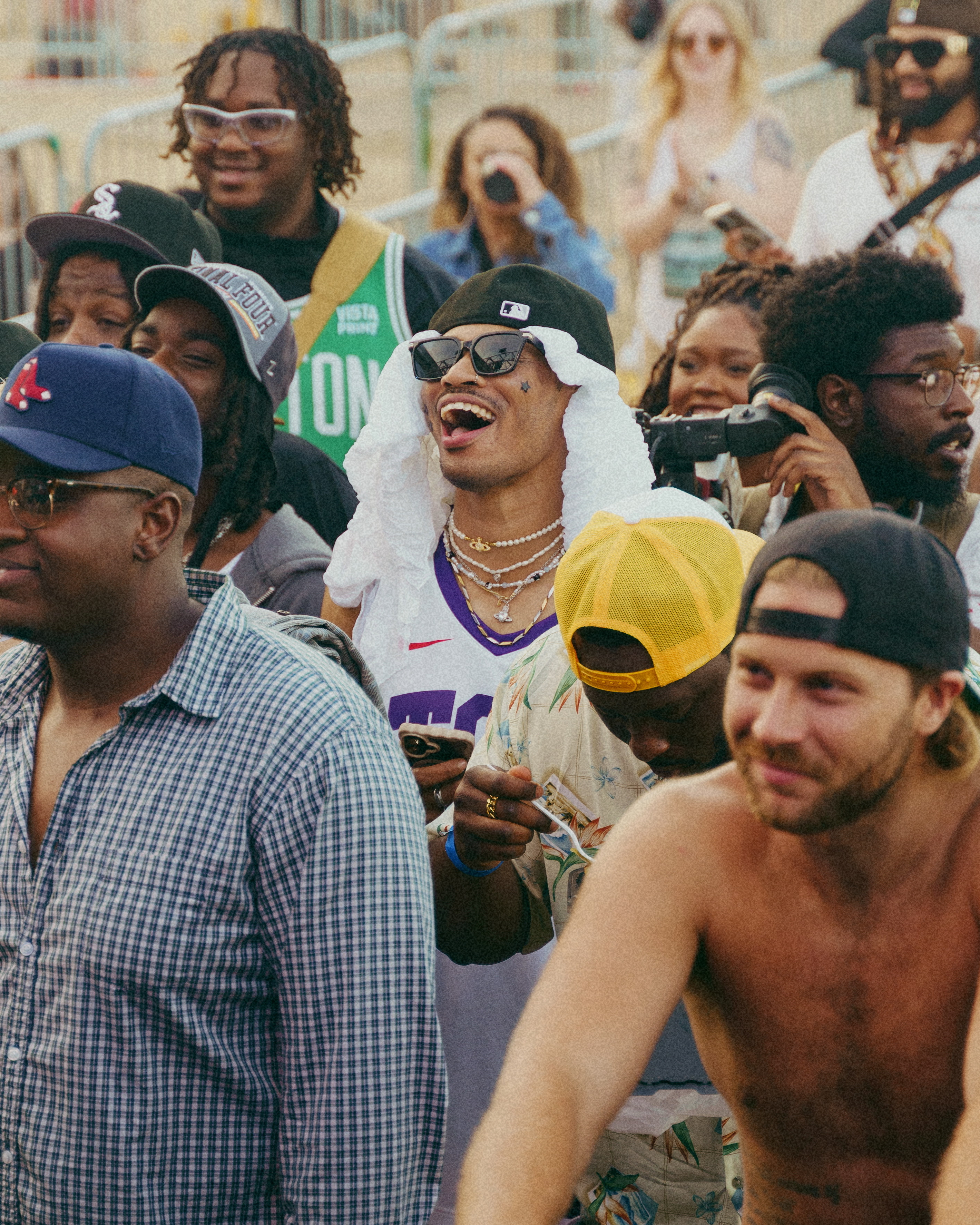 Curated events crowd